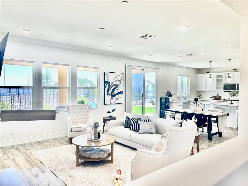 Lake Elsinore, CA 92530,4062 Tamarind Ridge
