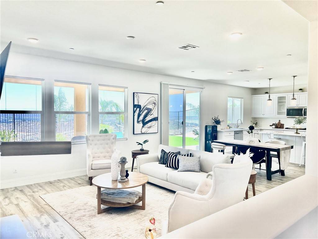 Lake Elsinore, CA 92530,4062 Tamarind Ridge