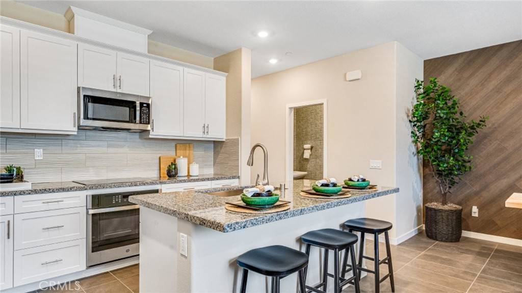 2816 E Schumacher Paseo, Ontario, CA 91762