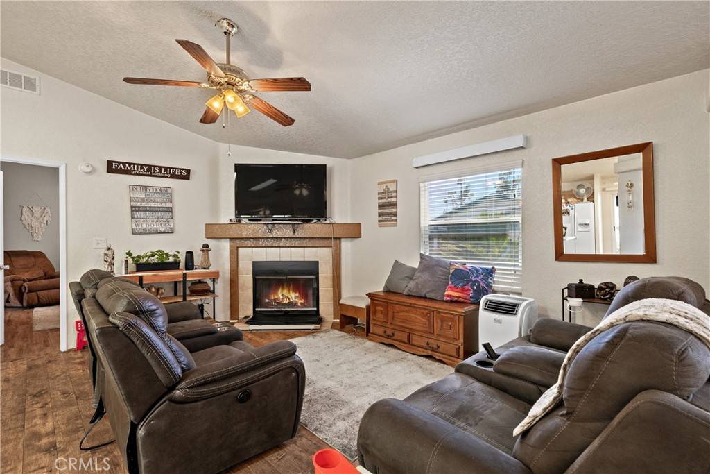 Hemet, CA 92545,1250 N Kirby ST #241