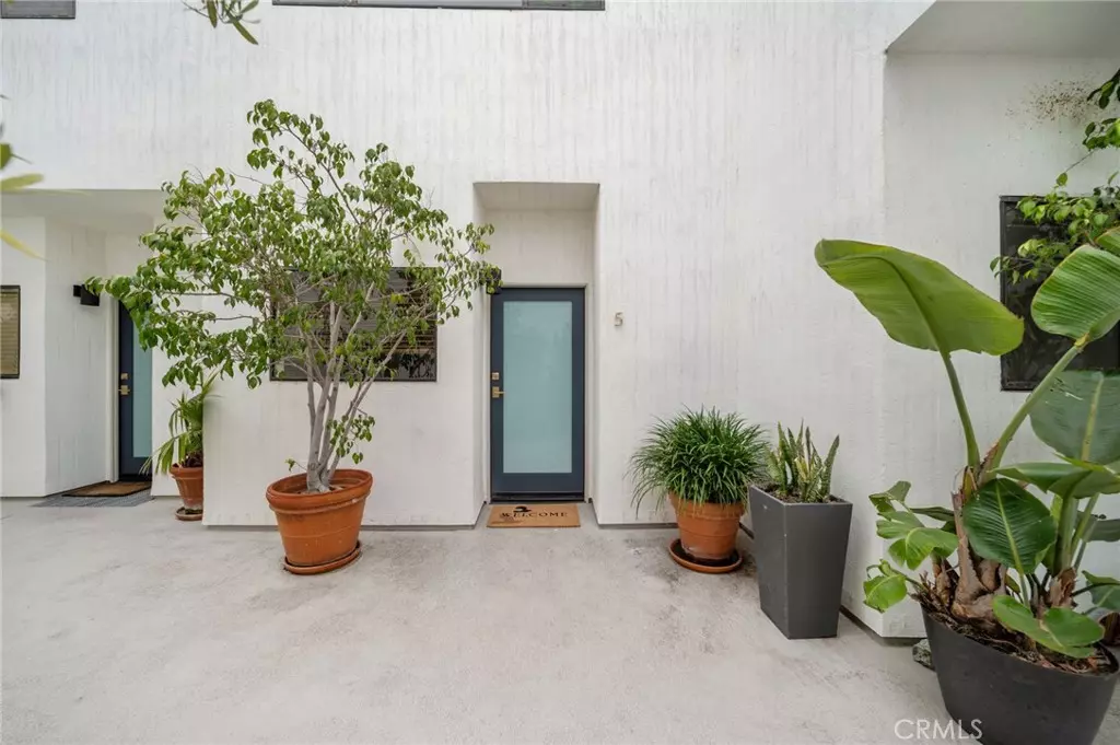 Venice, CA 90291,2500 Abbot Kinney BLVD #5