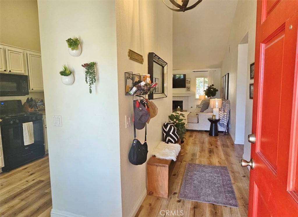 Murrieta, CA 92562,24460 Leafwood DR