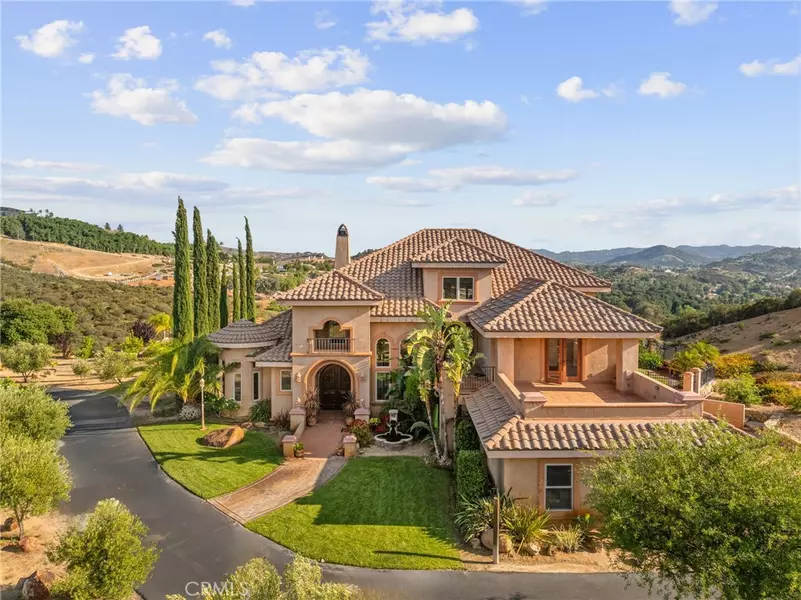37654 Calle De Lobo, Murrieta, CA 92562