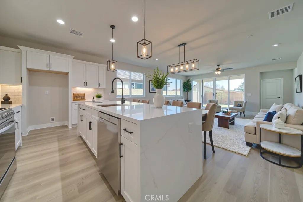 Cathedral City, CA 92234,67825 Rio Vista
