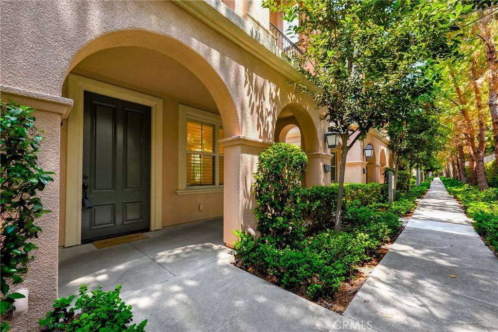 Irvine, CA 92620,100 Kempton