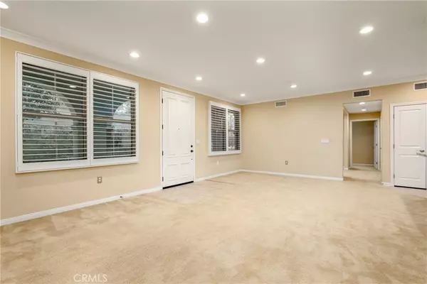 Irvine, CA 92620,100 Kempton