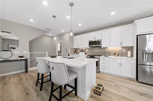 San Diego, CA 92108,2890 Via Alta PL