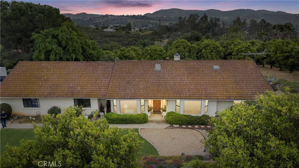 16151 Sunset Way, Valley Center, CA 92082