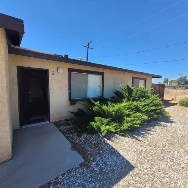 15430 Straight Arrow RD #2, Apple Valley, CA 92307