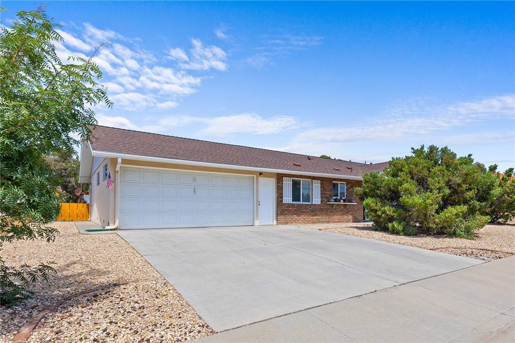 Menifee, CA 92586,28671 Portsmouth DR