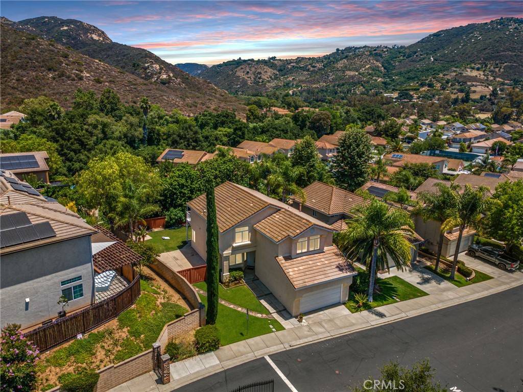 Escondido, CA 92026,29771 Circle R CT