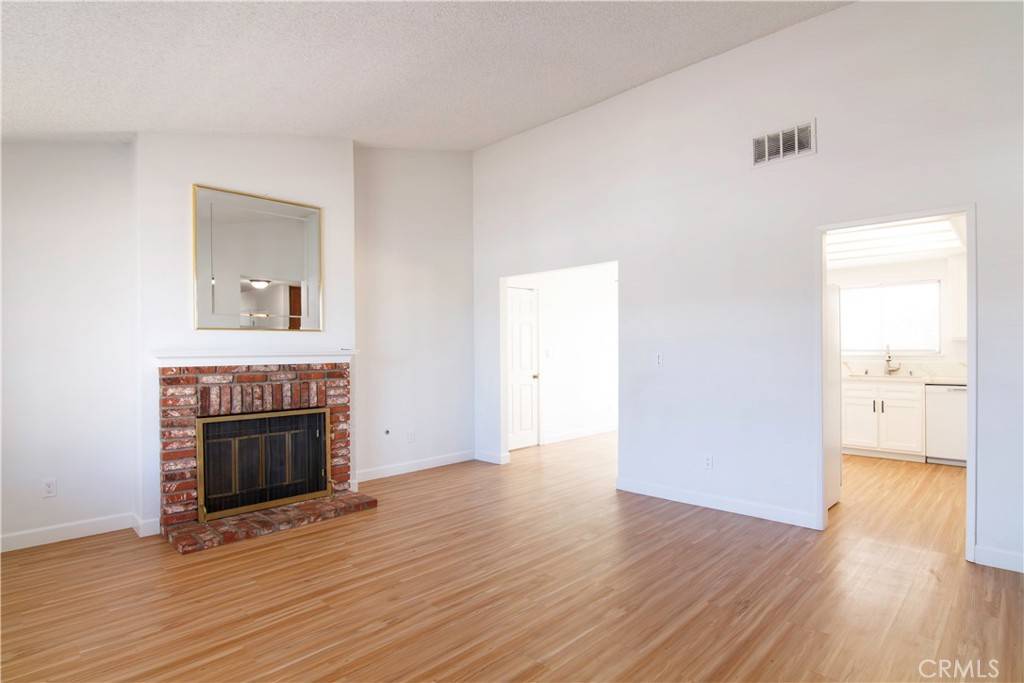 Palmdale, CA 93550,1714 Evelyn Place