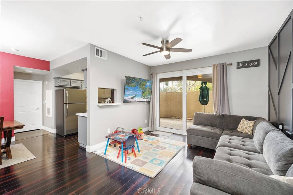 Riverside, CA 92507,375 Central AVE #196