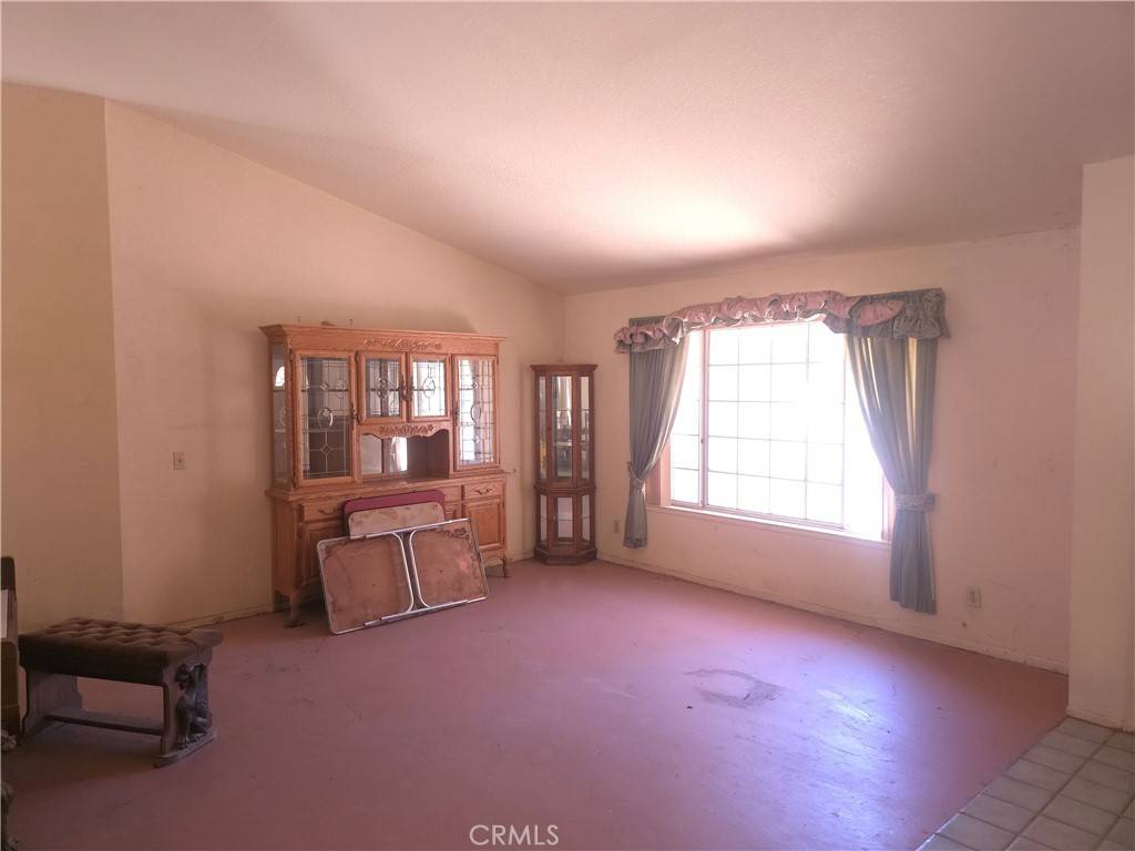 Hemet, CA 92545,35075 Firecat RD