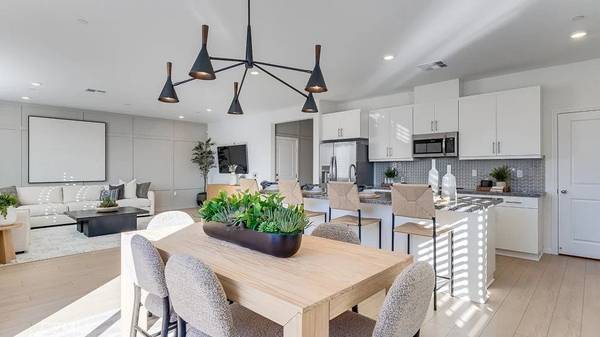 14283 Rollins ST, Hesperia, CA 92345