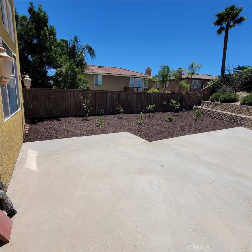 Murrieta, CA 92562,23531 Hobart CT