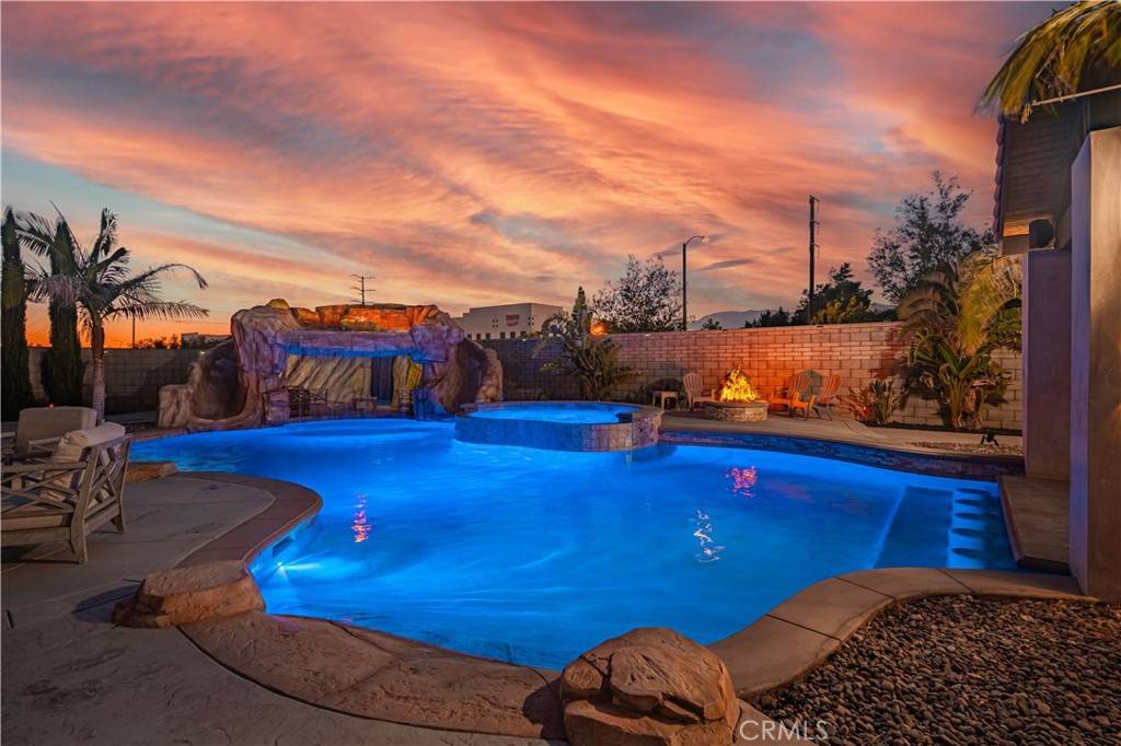 11715 Periwinkle PL, Jurupa Valley, CA 91752