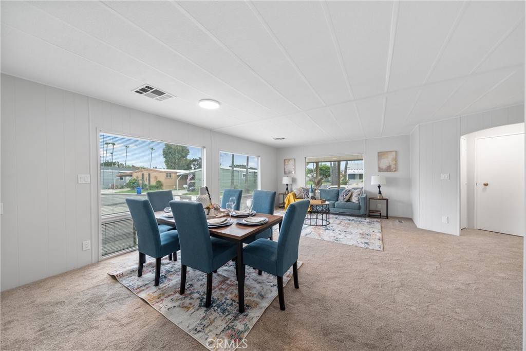 Carlsbad, CA 92011,7221 San Luis