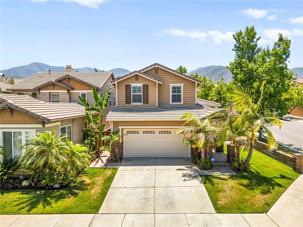 Corona, CA 92883,11209 Pinecone ST
