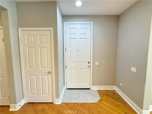 Hemet, CA 92545,896 Poppyseed WAY #108