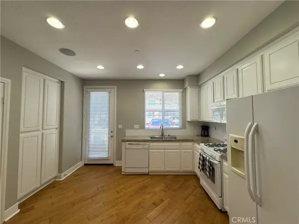 896 Poppyseed WAY #108, Hemet, CA 92545