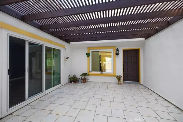 Escondido, CA 92026,1232 La Paloma Glen