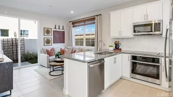 Ontario, CA 91762,2546 E Lincoln Paseo