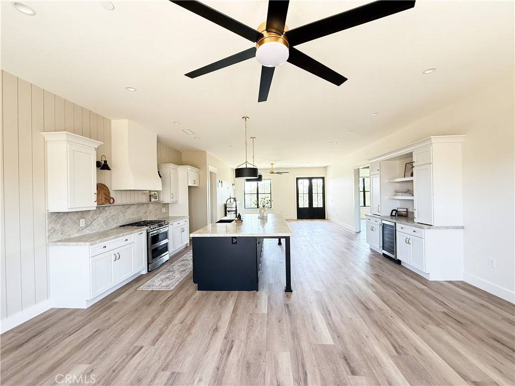 Murrieta, CA 92562,42899 Calle Roble
