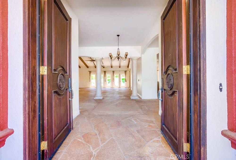 Murrieta, CA 92562,39555 Avenida Bonita