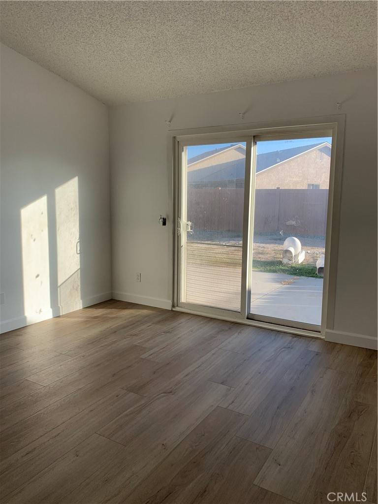 San Jacinto, CA 92583,328 Blue Ridge LN