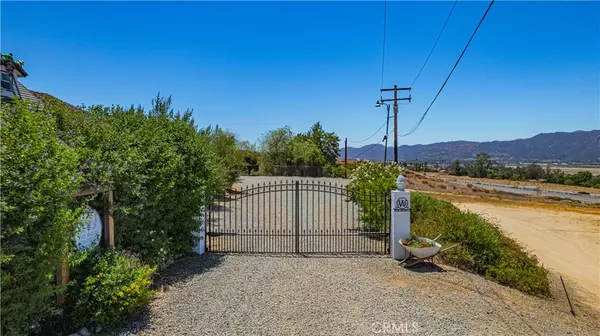 Wildomar, CA 92595,32130 Hemple ST