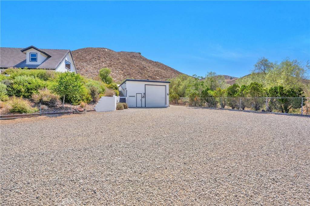 Wildomar, CA 92595,32130 Hemple ST