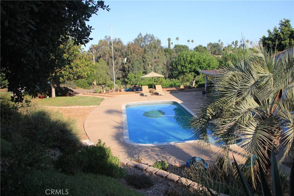 Escondido, CA 92029,520 Woodland Hills DR