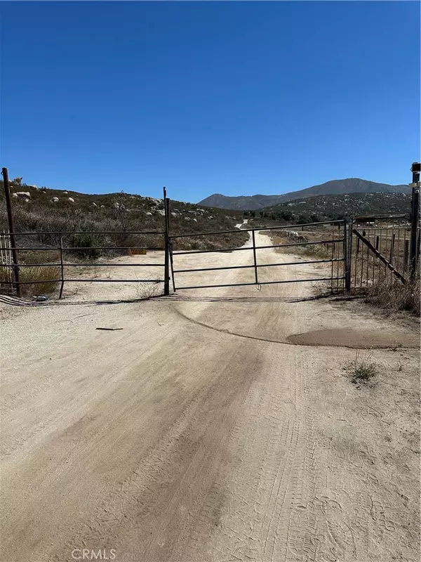 Hemet, CA 92544,1718 Milpas RD