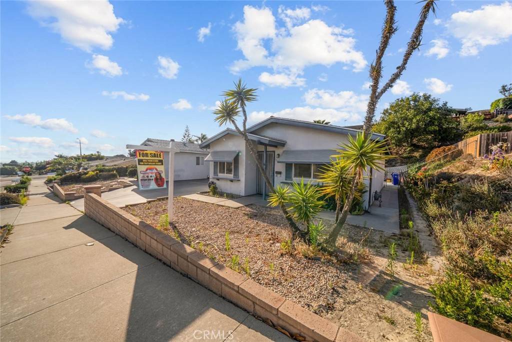 Oceanside, CA 92056,3648 Mira Pacific DR
