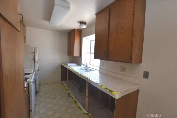 San Diego, CA 92110,3845 Groton ST #4