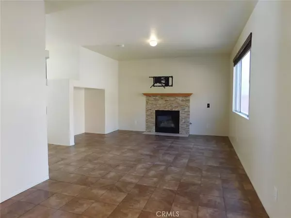 Temecula, CA 92591,42014 Acacia WAY