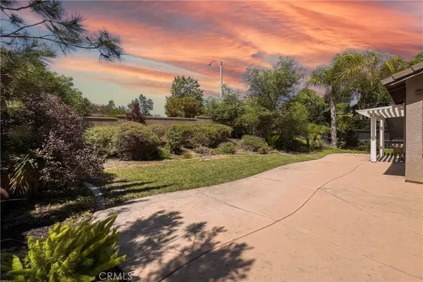 Murrieta, CA 92562,27123 Coral Bells WAY