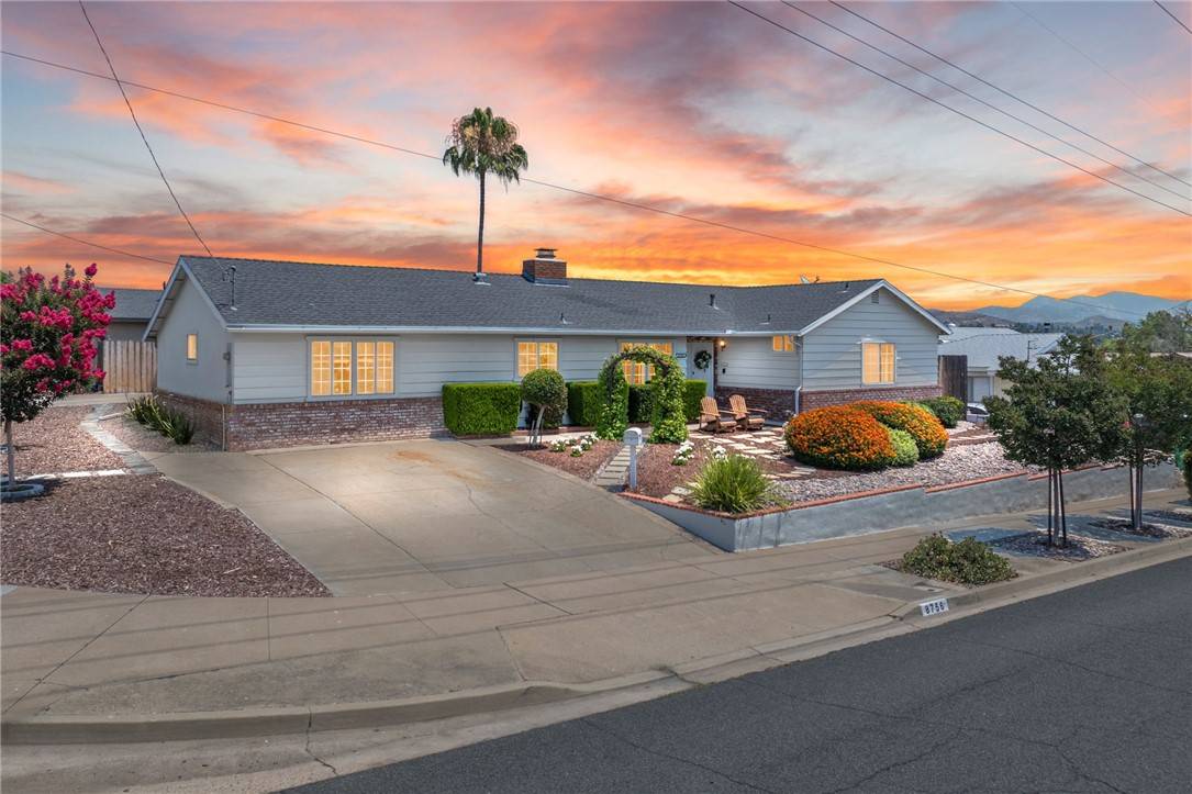 8756 Rumson DR, Santee, CA 92071