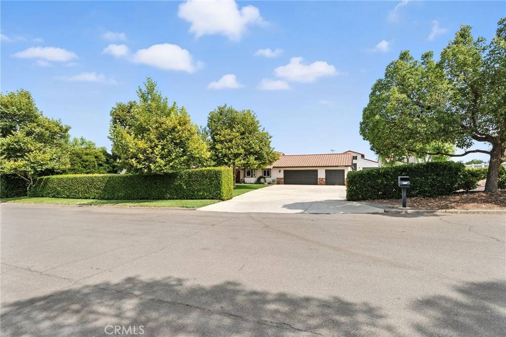 Perris, CA 92570,17940 Copper Queen LN
