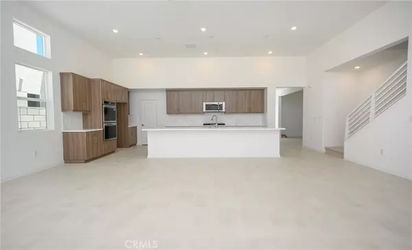 Palm Springs, CA 92262,200 Mustang LN