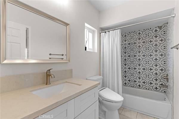 Montebello, CA 90640,236 Ridge Terrace LN