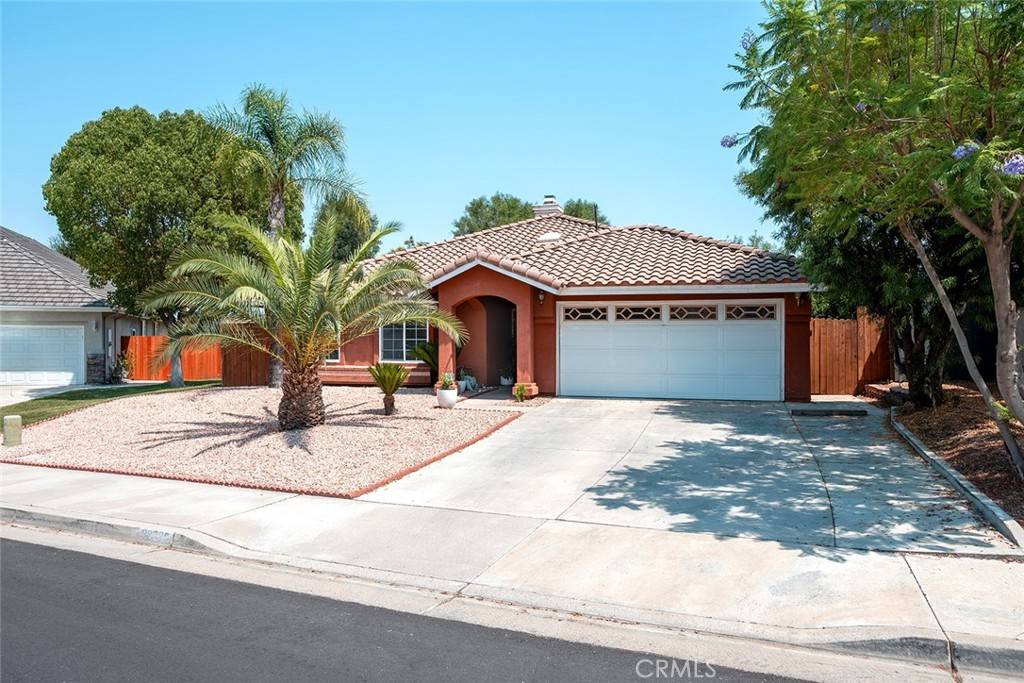32730 Royal Oak LN, Lake Elsinore, CA 92530
