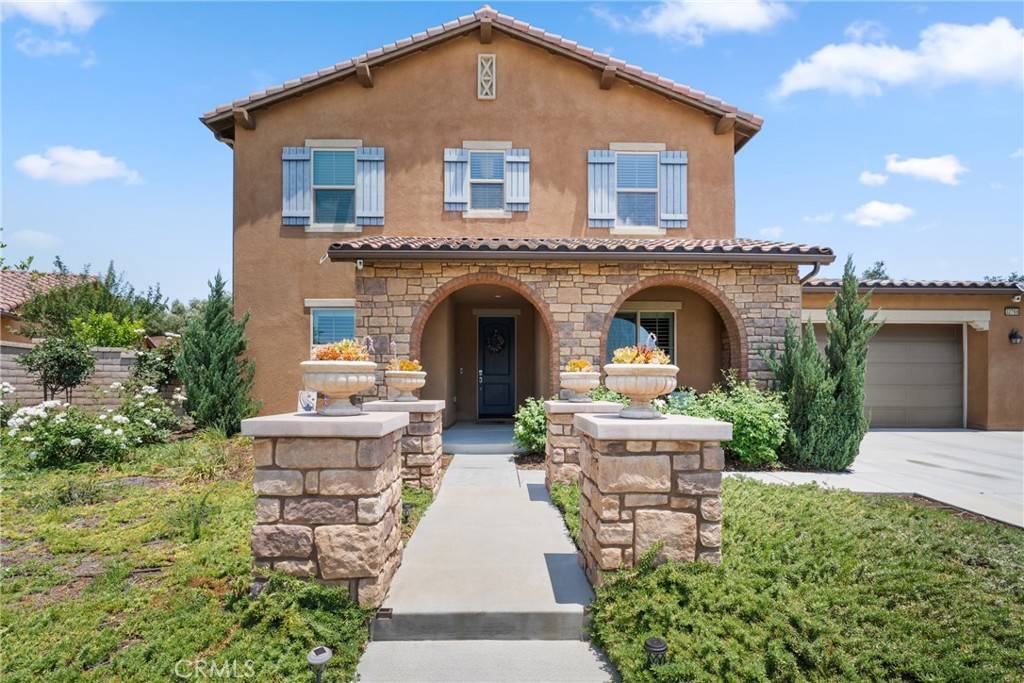 Winchester, CA 92596,32768 Cherokee Rose ST