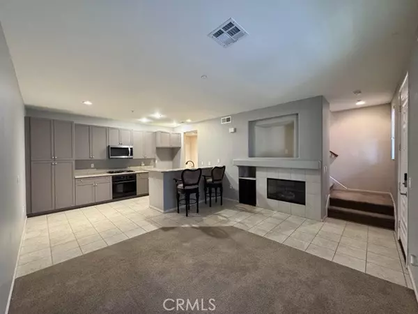 Lake Elsinore, CA 92532,30505 Canyon Hills RD #1302