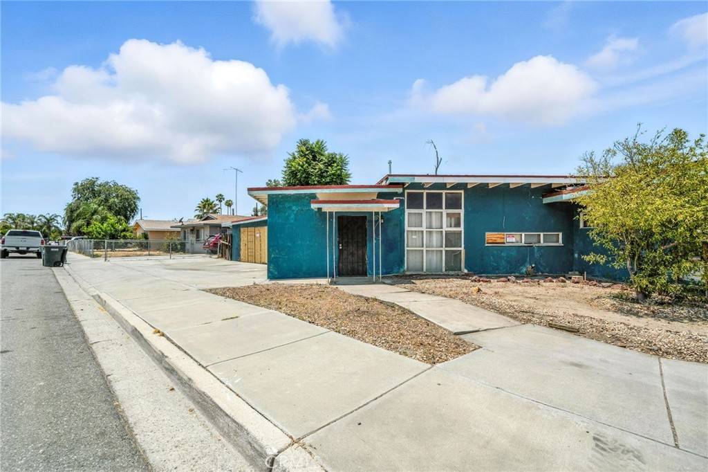 San Jacinto, CA 92583,585 E Mead ST