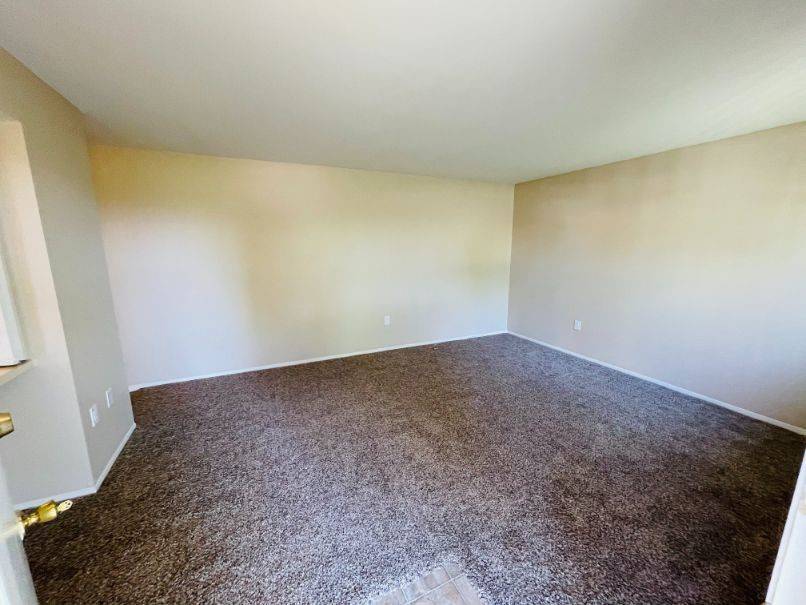Menifee, CA 92586,27127 Sun City BLVD