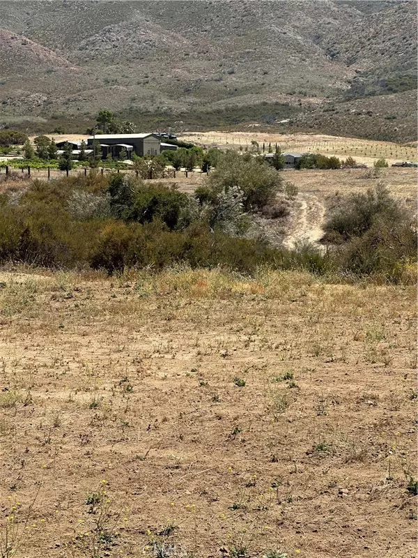 Hemet, CA 92544,45775 Red Mountain RD