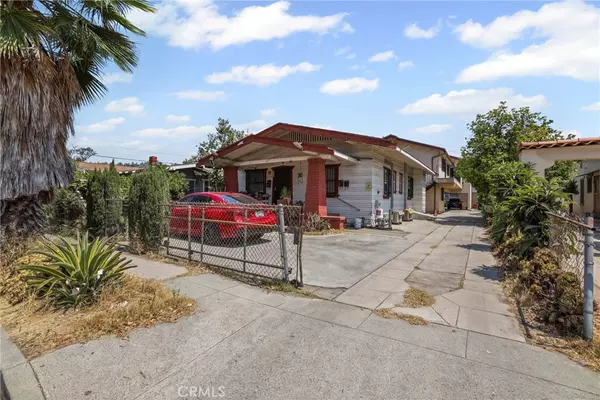 Los Angeles, CA 90031,207 E Avenue 39