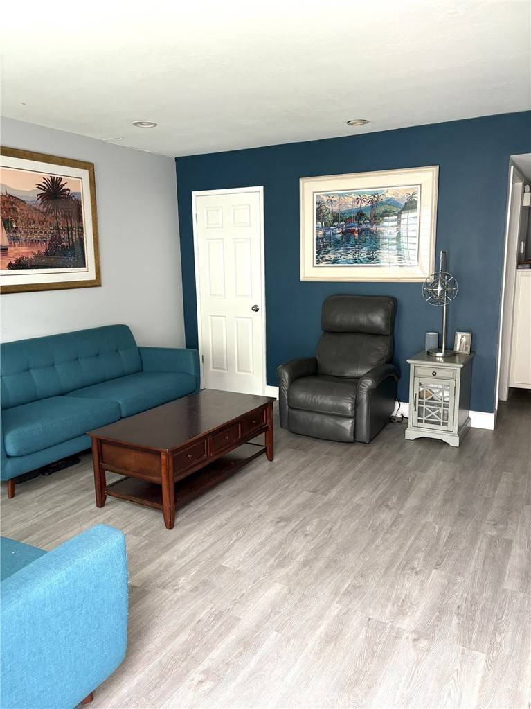 Huntington Beach, CA 92649,4731 Rey DR #133